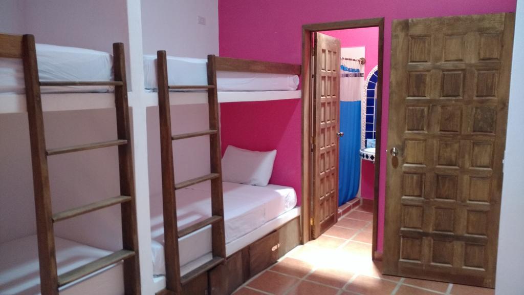 Mexicasa Cancun Hostel Ngoại thất bức ảnh
