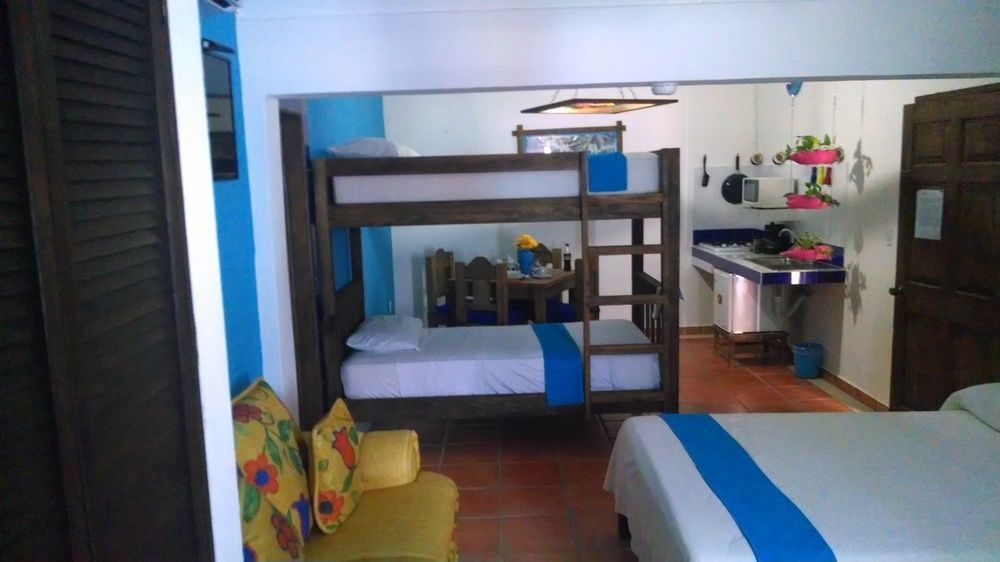 Mexicasa Cancun Hostel Ngoại thất bức ảnh