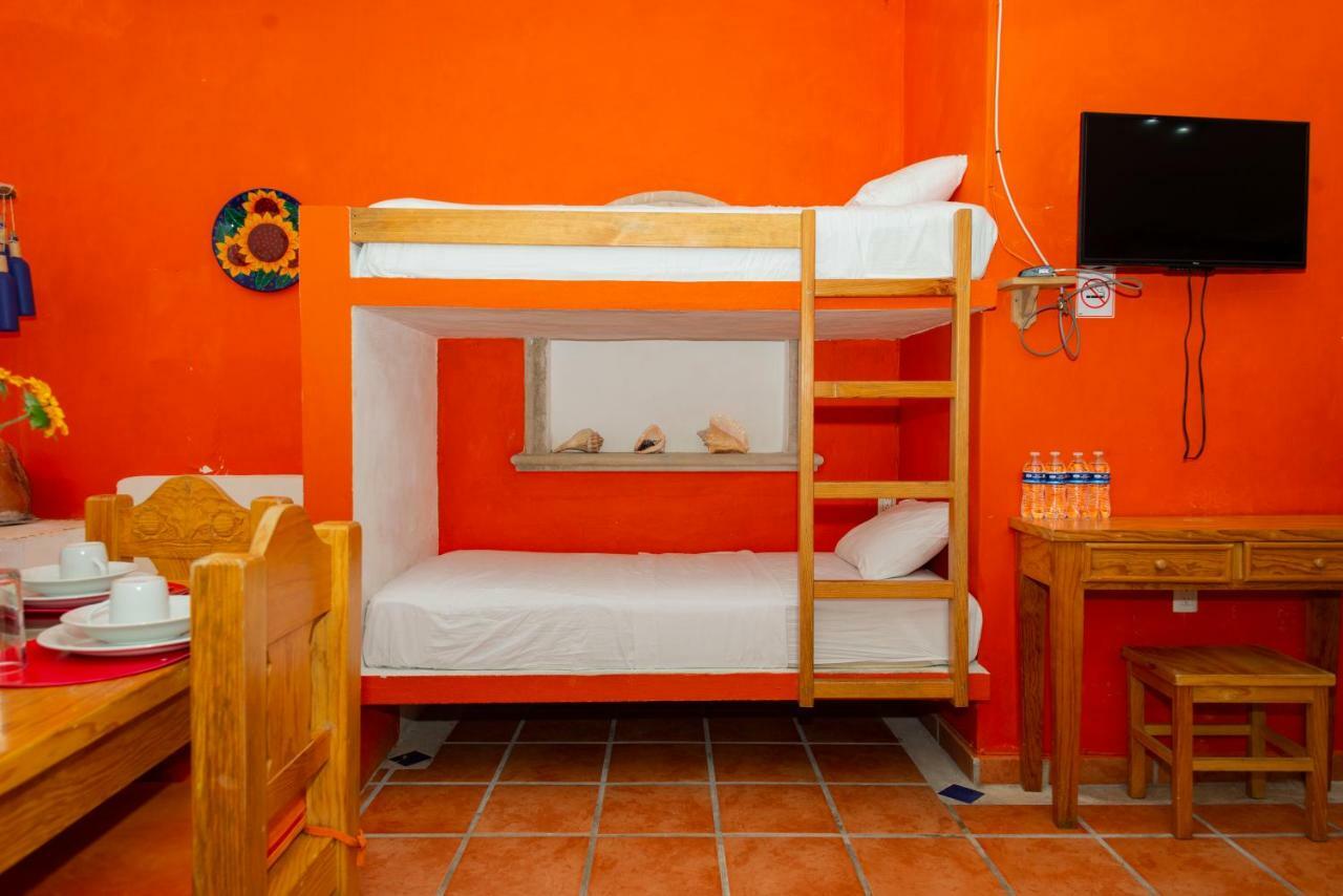 Mexicasa Cancun Hostel Ngoại thất bức ảnh